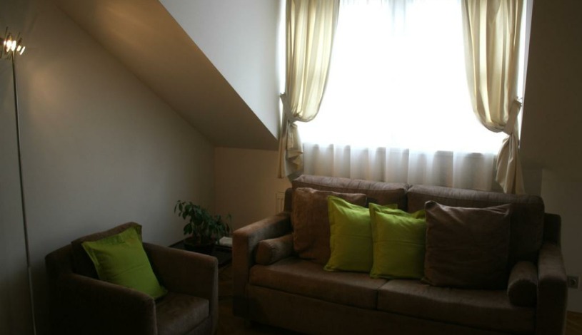 Apartment Prague Zahrebska Praha - Attic Apartment