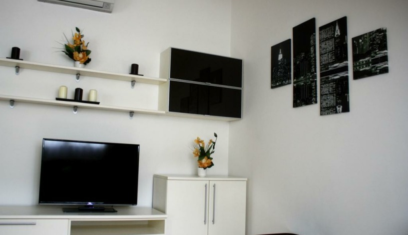 Apartment Prague Zahrebska Praha - Attic Apartment