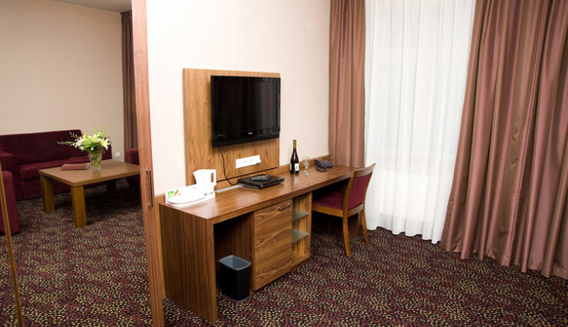 1.Republic Hotel Praha - Luksusowy apartament (2 osoby)