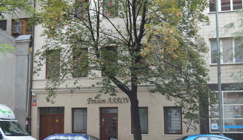 Aaron pension *** Praha