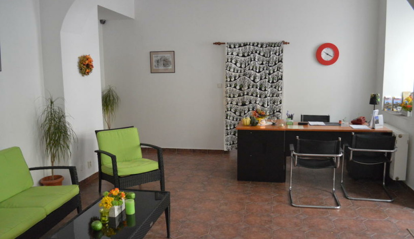 Aaron pension *** Praha