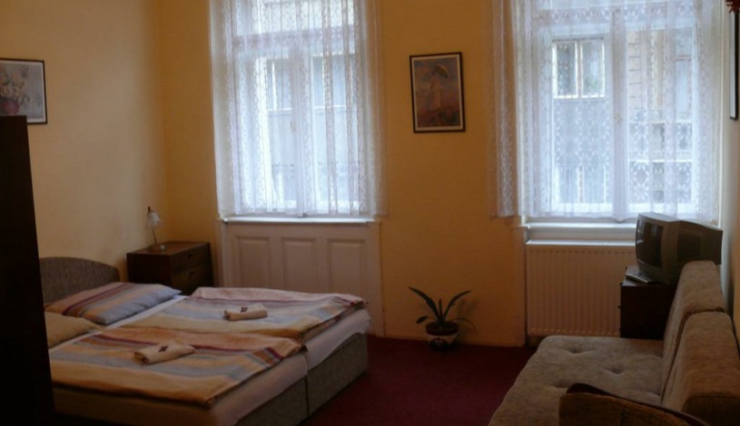Aaron pension *** Praha
