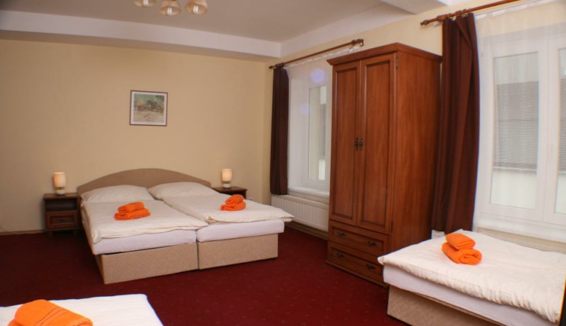 Aaron pension *** Praha - Vierbettzimmer