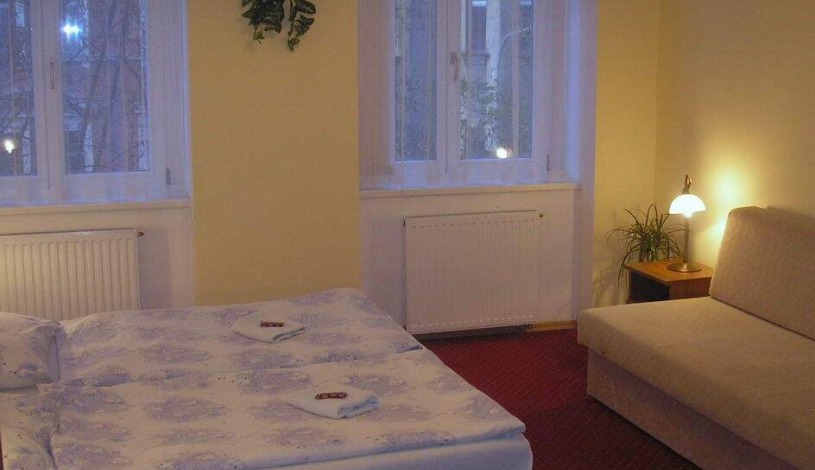 Aaron pension *** Praha