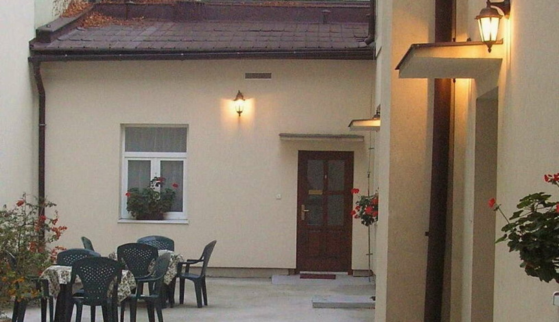 Aaron pension *** Praha