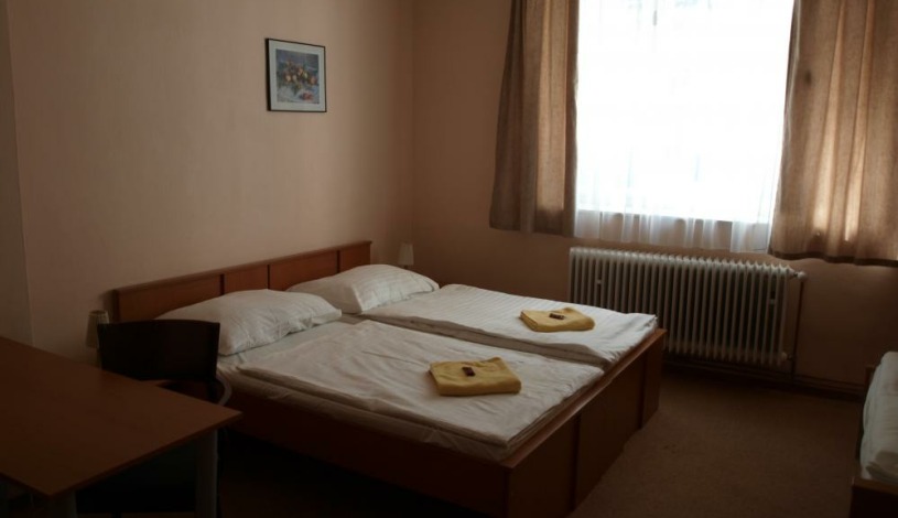 AKÁT Pension & Apartments Praha - Vierbettzimmer