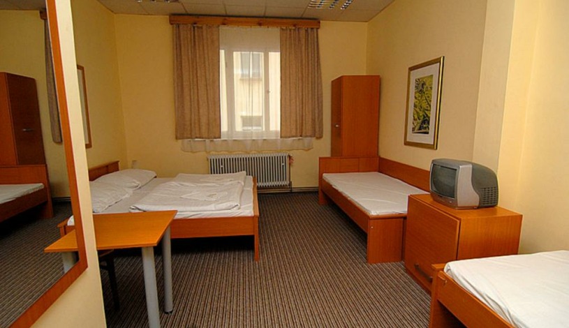 AKÁT Pension & Apartments Praha - Vierbettzimmer