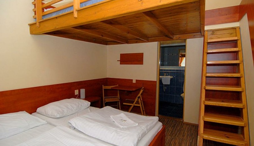 AKÁT Pension & Apartments Praha - KR, Vierbettzimmer