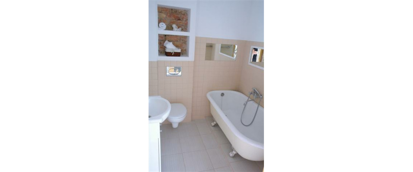 Apartment Aleksandra Čaka iela Riga - Apt 19130