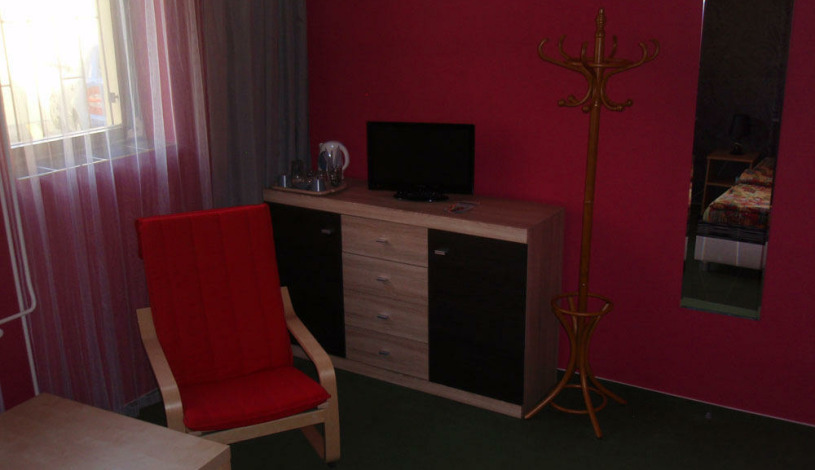 Oáza Resort I. Praha - Pokój 4-osobowy z własną łazienką