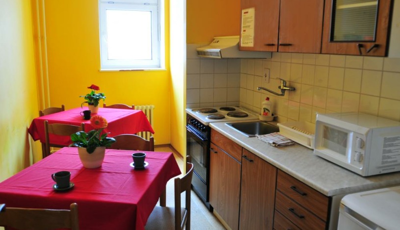 Oáza Resort I. Praha - Pokój 1-osobowy ze wspólną łazienką, Pokój 4-osobowy ze wspólną łazienką