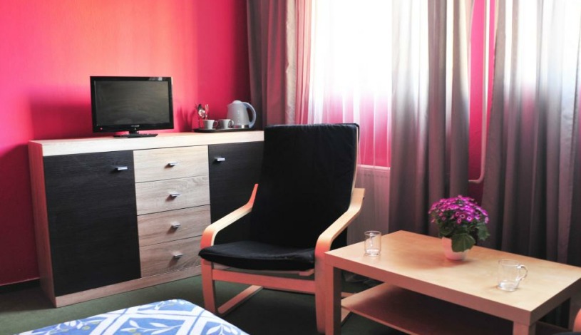 Oáza Resort I. Praha - Pokój 3-osobowy z własną łazienką, Pokój 4-osobowy z własną łazienką
