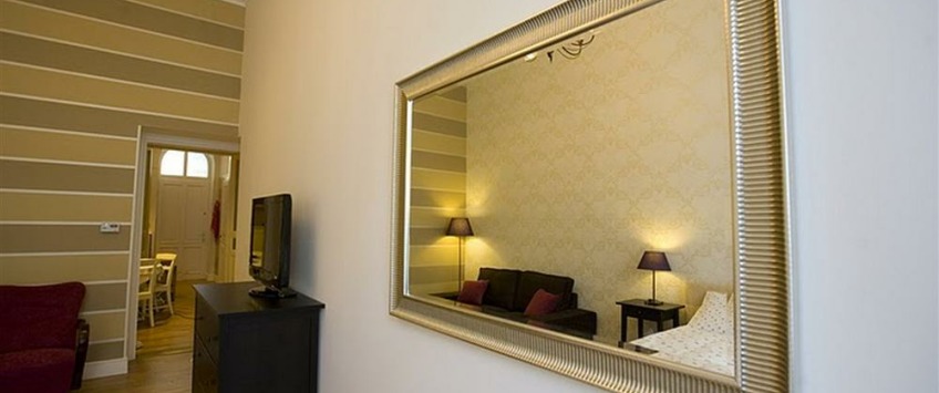 Apartment Alkotmány utca Budapest - Apt 21551