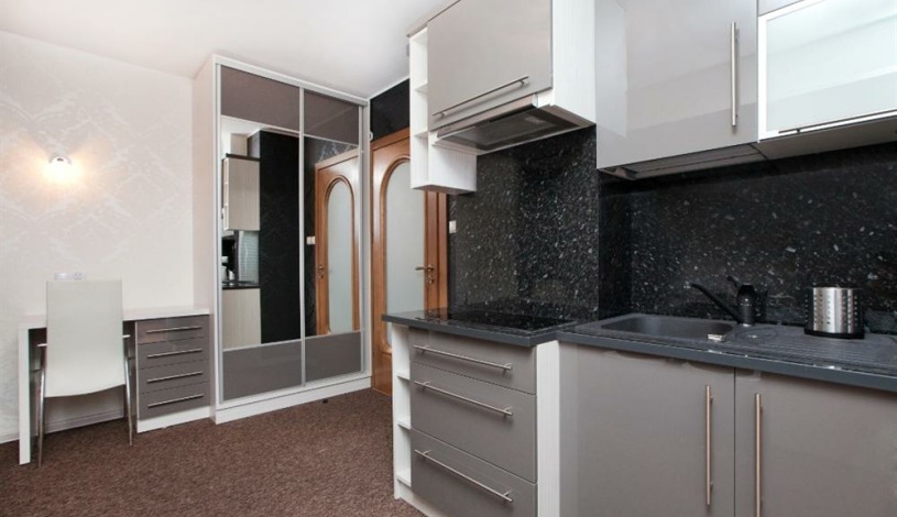 Apartment al. Niepodległości Sopot - Dubaj