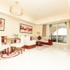 3-bedroom Apartment Dubai Jumeirah Palm with kitchen for 5 persons