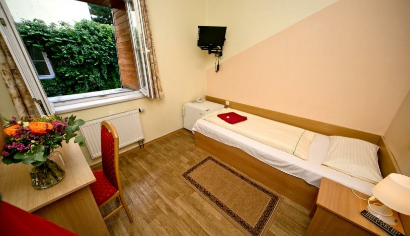 AMPHONE Brno - Jednolůžkový pokoj ECONOMY