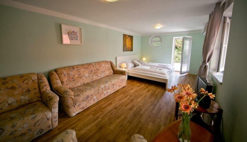 AMPHONE Brno - Dvoulůžkový pokoj JUNIOR SUITE