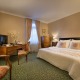 Dreibettzimmer - Hotel Angelis Praha