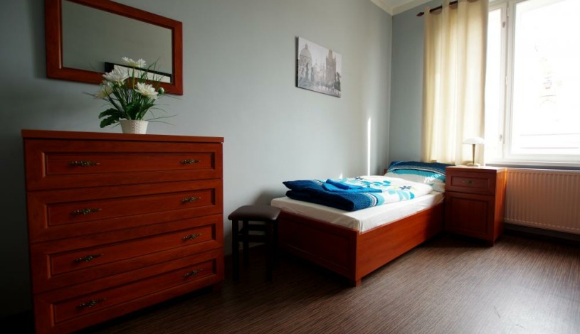 Apartment Kaiser, Národní třída 17 Praha - Apartman 6. patro se 3 ložnicemi a balkonem