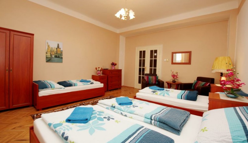 Apartment Kaiser, Národní třída 17 Praha - Apartman 6. patro s balkonem