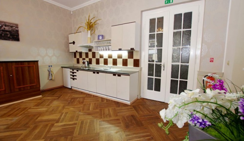 Apartment Kaiser, Národní třída 17 Praha - 4 lůžkový pokoj