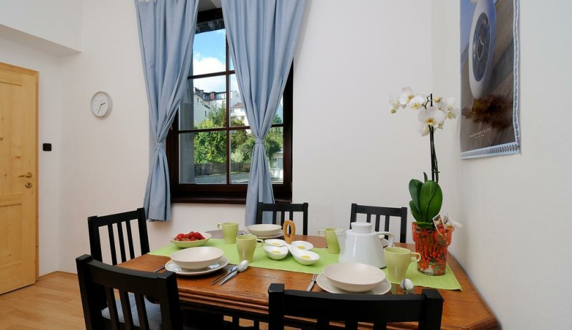 Apartments Praha 6, s.r.o.