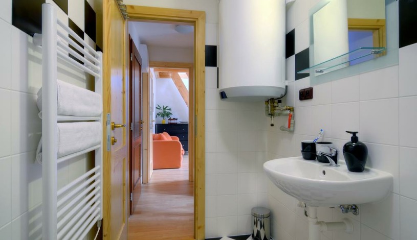 Apartments Praha 6, s.r.o.