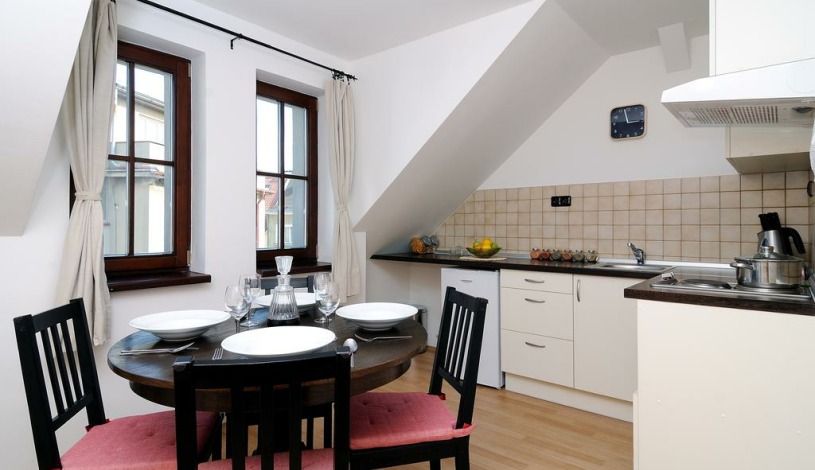 Apartments Praha 6, s.r.o.