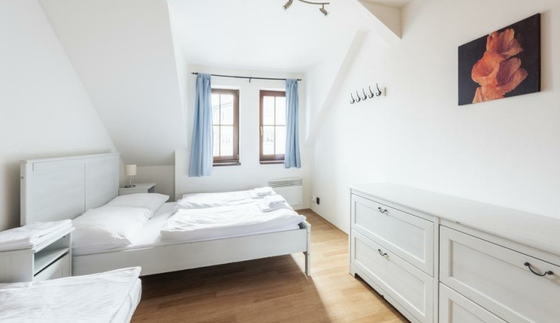 Apartments Praha 6, s.r.o.