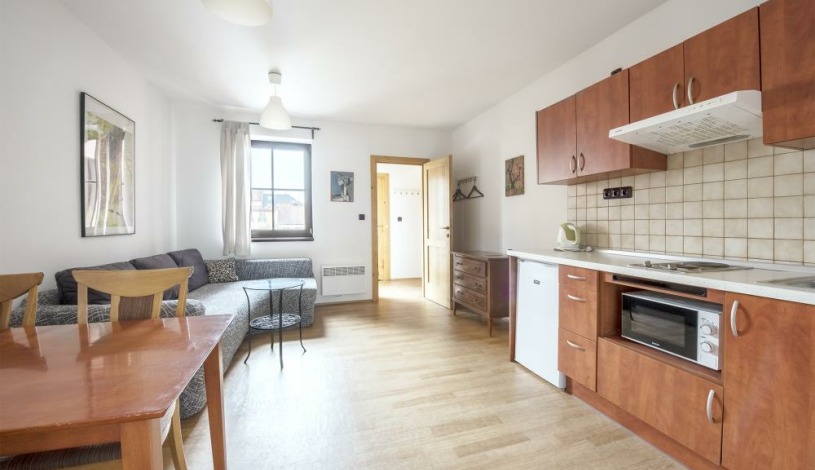 Apartments Praha 6, s.r.o.