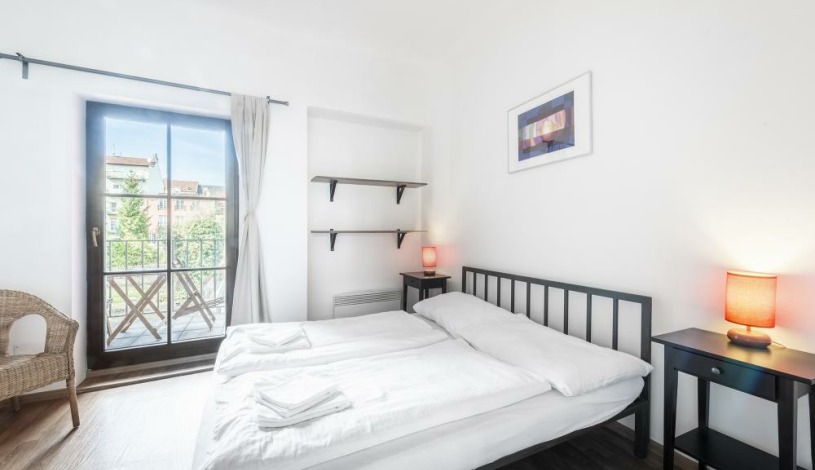 Apartments Praha 6, s.r.o.