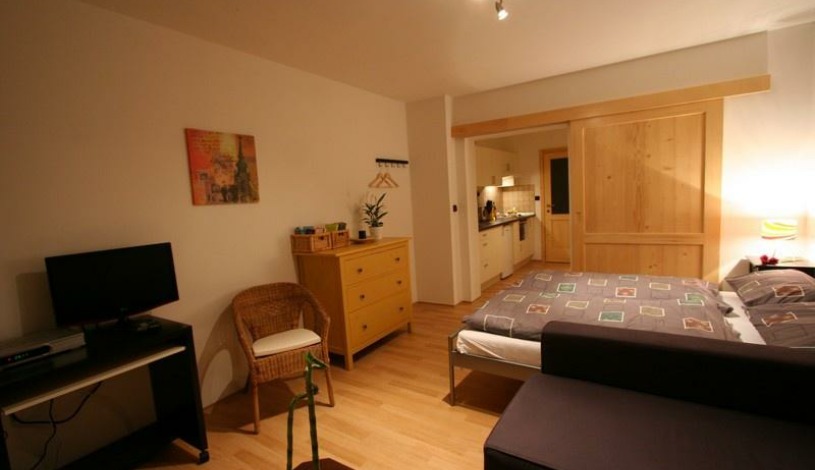 Apartments Praha 6, s.r.o.