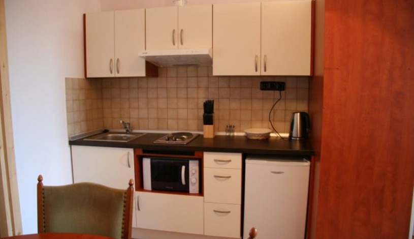 Apartments Praha 6, s.r.o.