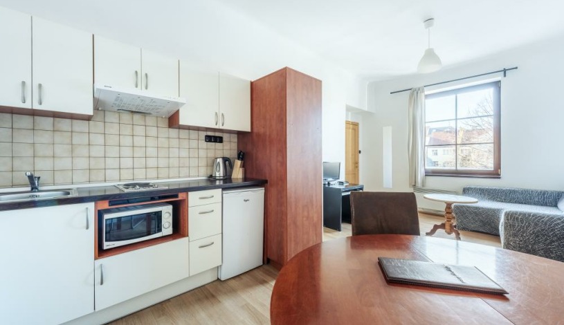 Apartments Praha 6, s.r.o.