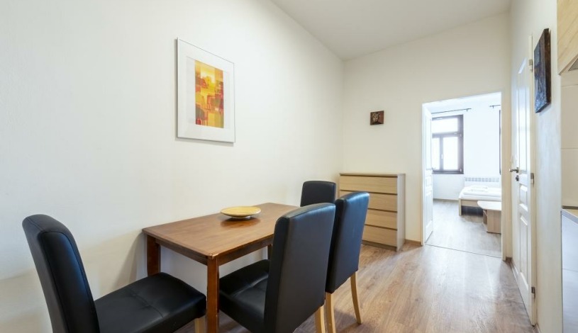Apartments Praha 6, s.r.o.