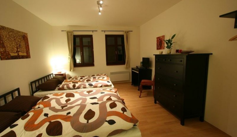 Apartments Praha 6, s.r.o.