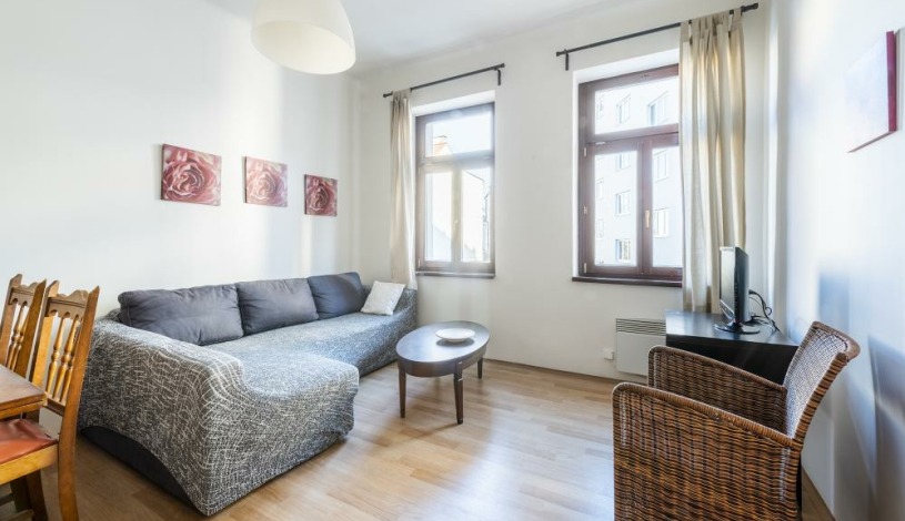 Apartments Praha 6, s.r.o.