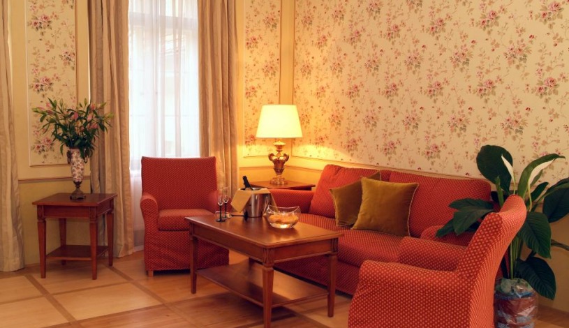 Appia Hotel Residences Praha - Mniejszy Apartament (Junior Suite)