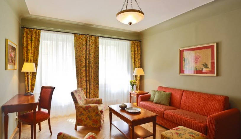 Appia Hotel Residences Praha - Mniejszy Apartament (Junior Suite)