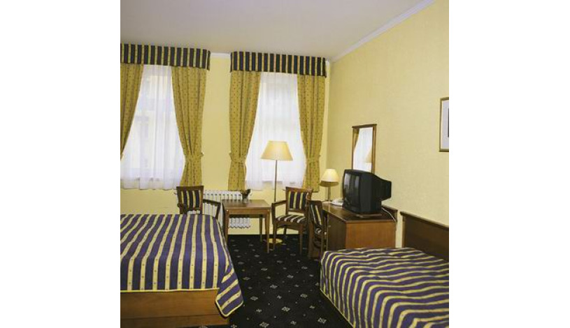 ARBES Praha - Pokój 3-osobowy