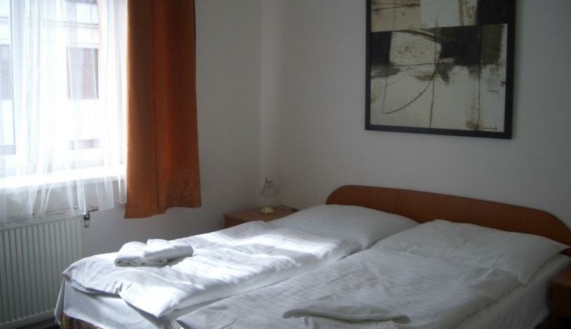 Elen´s Hotel Arlington *** Praha