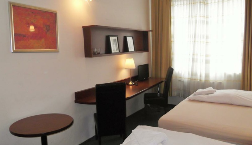 Elen´s Hotel Arlington *** Praha
