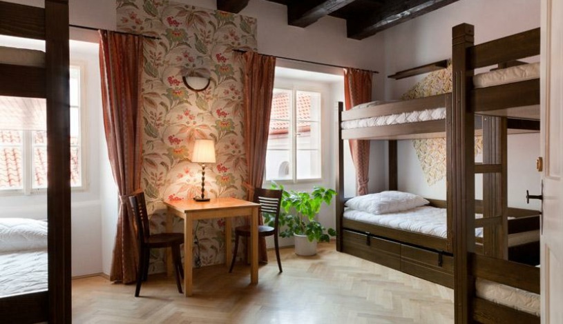Arpacay Backpackers Hostel Praha - Bed in 6-Bed Mixed Dormitory