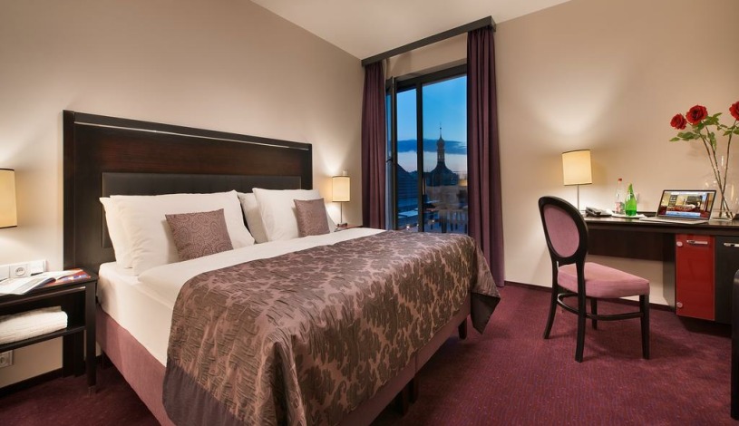 Art Hotel Embassy Praha - Junior Suite