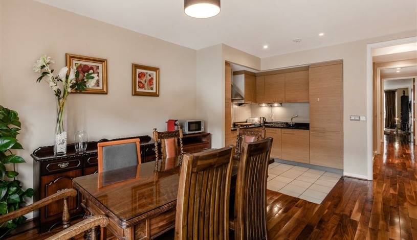 Apartment Asgard Rd Dublin - Apt 48226