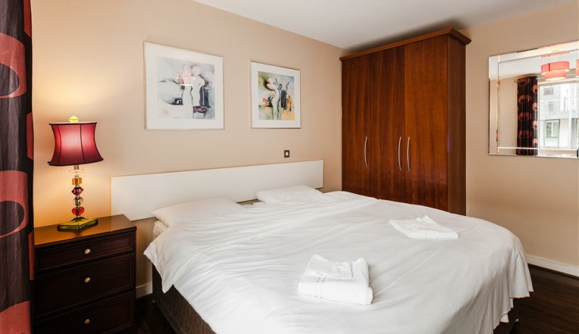 Apartment Asgard Rd Dublin - Apt 48226