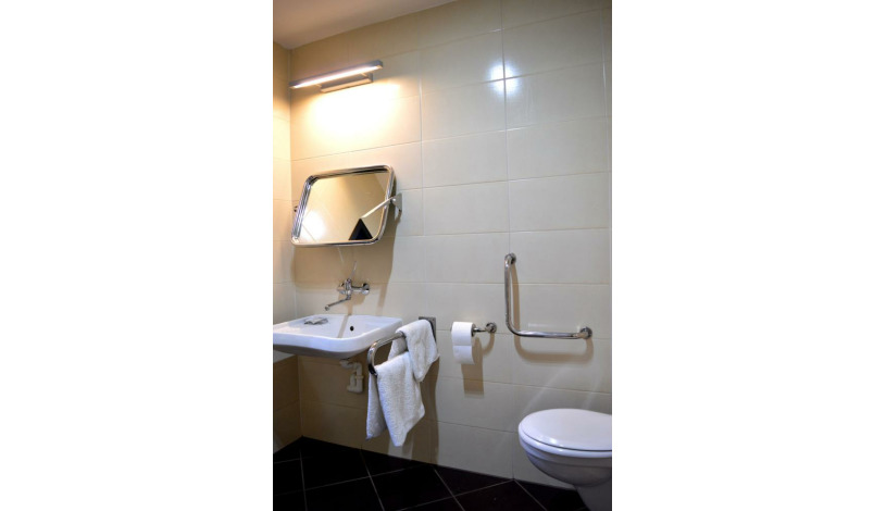 Hotel Astory Plzeň - Dvoulůžkový pokoj Comfort - s vanou