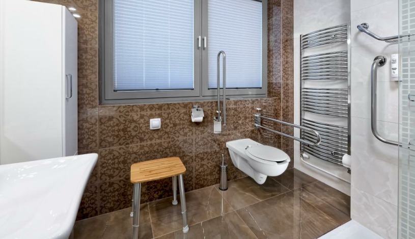 HOTEL AURA PRAHA design & garden wellness pool Praha