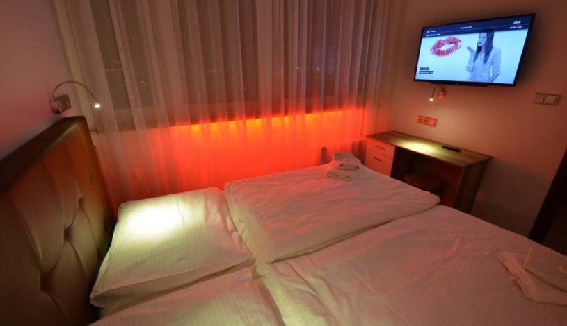 HOTEL AURA PRAHA design & garden wellness pool Praha - Pokój 2-osobowy, Pokój 3-osobowy, Pokój 4-osobowy, Pokój 1-osobowy