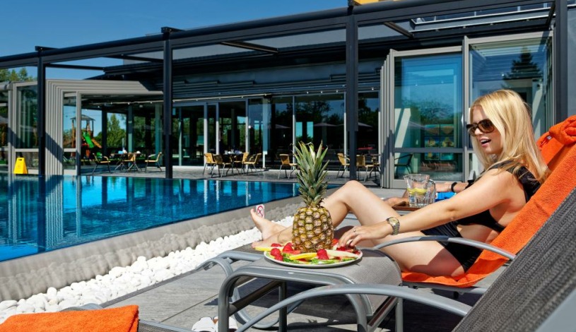 HOTEL AURA PRAHA design & garden wellness pool Praha